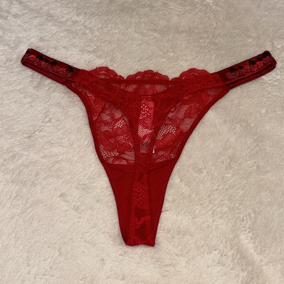Victoria’s Secret Cherry 🍒 Shine Strap Lace Thong Panty - Picture 4 of 7